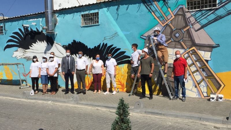 Keşan duvarlarını Türk ve Bulgar sanatçılar renklendiriyor
