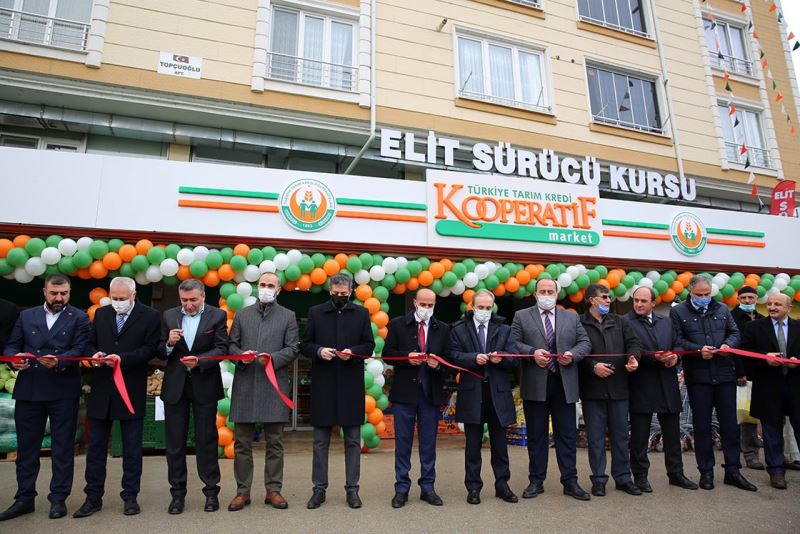 Tarım Kredi Kooperatif marketlerinin 571. şubesi Bayburt’ta açıldı
