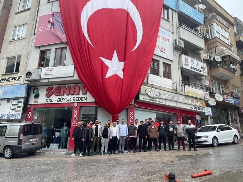 MHP Gemlik İlçe Başkanı Özcanbaz: 
