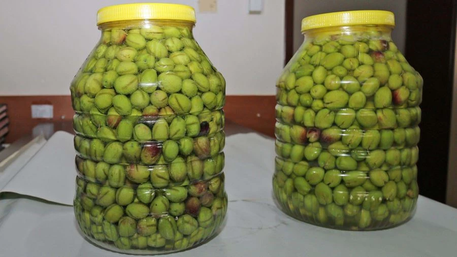 ETİKETSİZ ZEYTİN VE ZEYTİNYAĞINA DİKKAT!