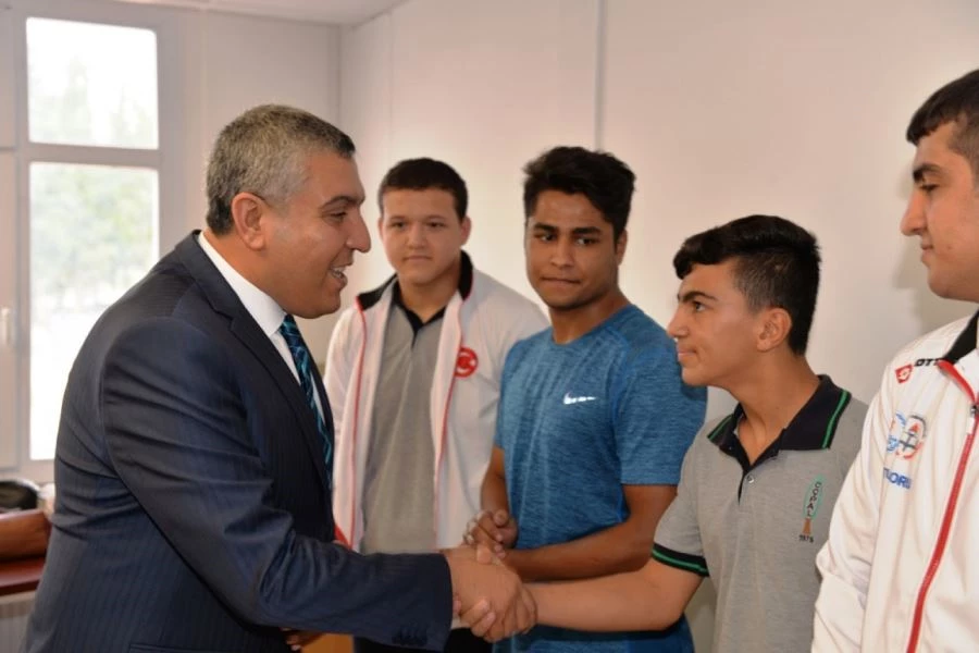 MİLLİ EĞİTİM MÜDÜRÜ ALBAK