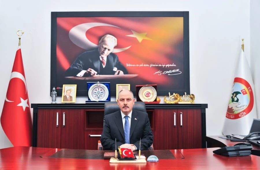 VALİ ÖMER FARUK COŞKUN’UN 10 ARALIK DÜNYA İNSAN HAKLARI GÜNÜ MESAJI