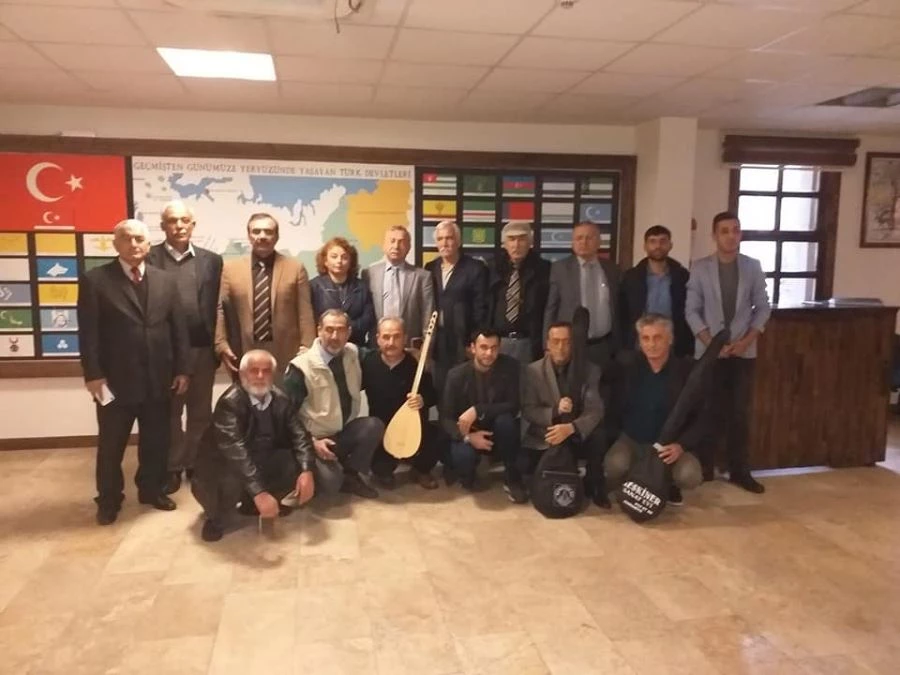 “ŞİİRİNİ AL DA GEL” 3. YILINI DOLDURDU