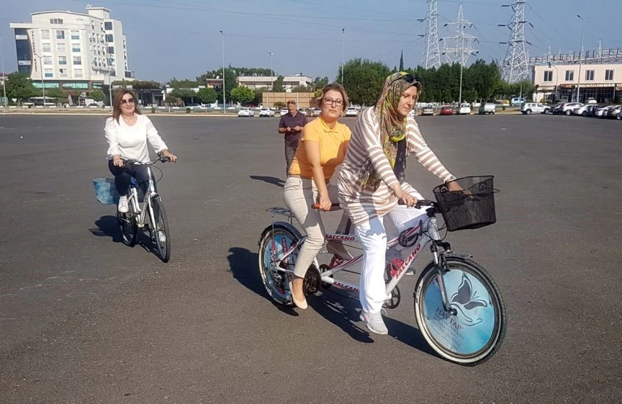 BİSİKLET SÜREREK, KARBON SALINIMINA DİKKAT ÇEKTİLER