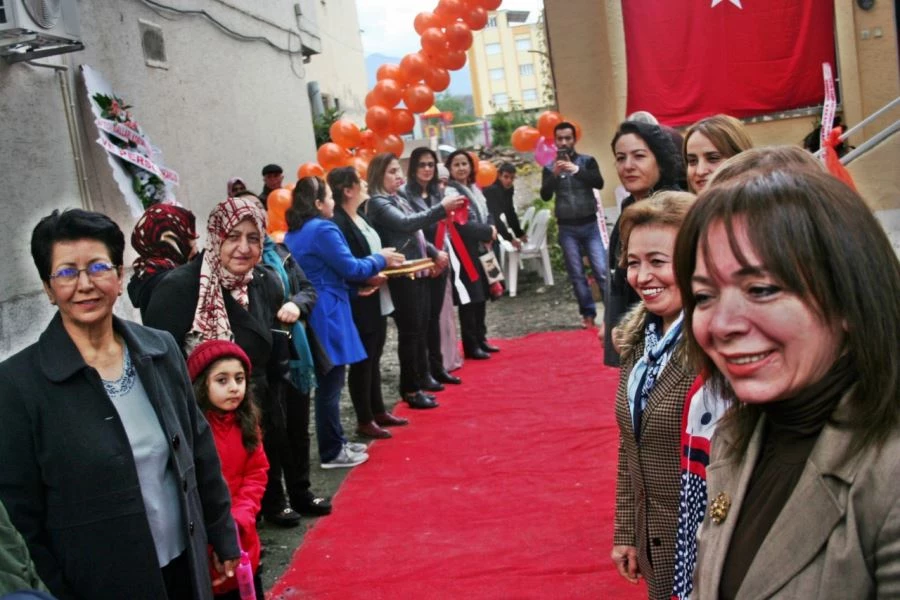 ERZİN KADINELİ KOOPERATİFİ AÇILDI