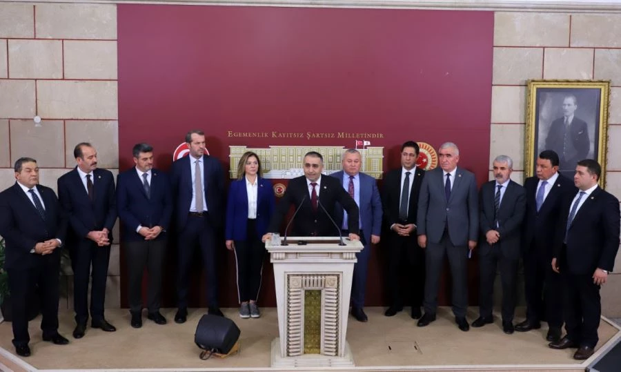 KAŞIKÇI, NAKLİYECİ ESNAFIN SORUNLARININ ÇÖZÜLMESİNİ İSTEDİ.