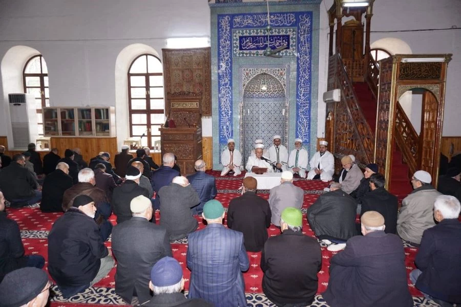 KURTULUŞ SAVAŞI ŞEHİTLERİ İÇİN MEVLİT OKUTULDU