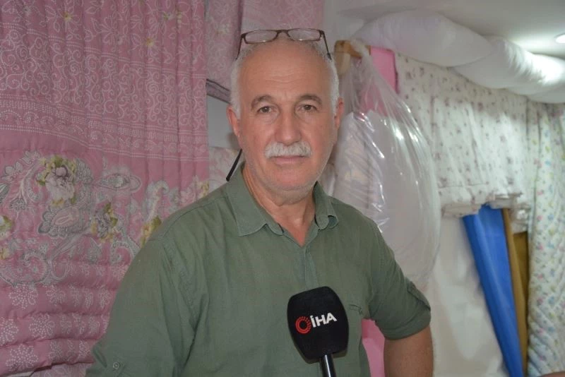 Yün çuvalında bulduğu altınları sahibine teslim eden esnafa ’ahilik’ sözü
