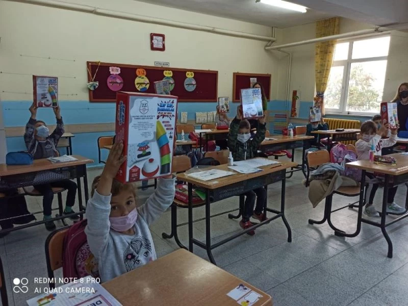 Zeka oyunlarını minik öğrencilerle buluşturdular
