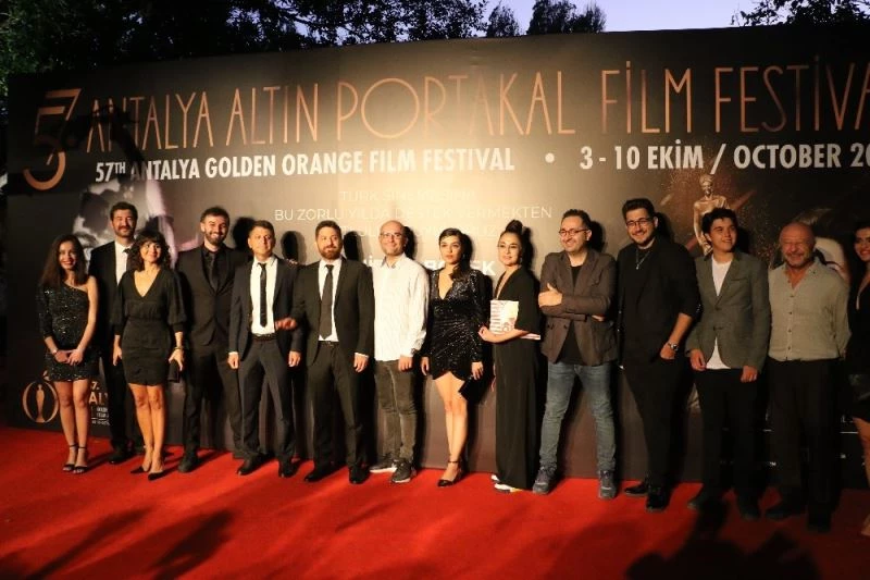 57. Antalya Altın Portakal Film Festivali’nde kırmızı halı şıklığı
