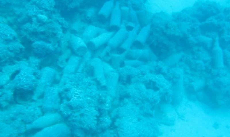 Dünyaca ünlü sahilin dibinde üzücü görüntüler
