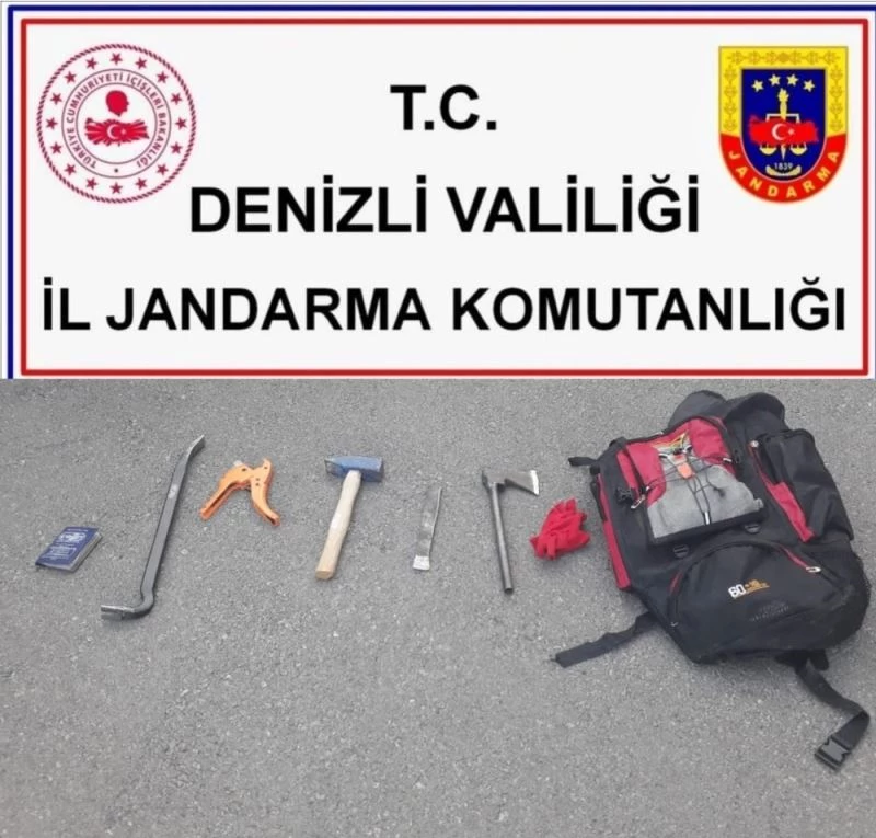 Baz istasyonlarından akü çalan şebeke JASAT’a çarpıldı