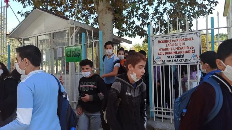 Malatya’da yüz yüze eğitim tedbirlerle başladı
