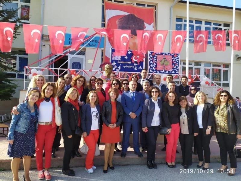 Cengiz Topel İlkokulu’nun hibe başarısı
