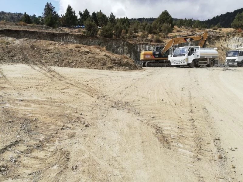 Karacaoğlan Göletine ilk kazma vuruldu
