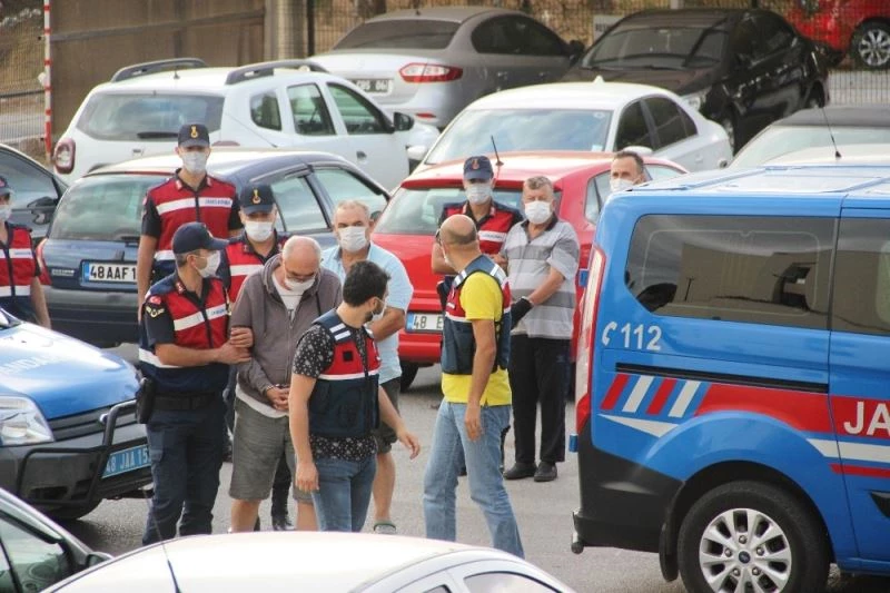 İki kişinin ölümünden sorumlu kaçak alkol satan üç şüpheli yakalandı
