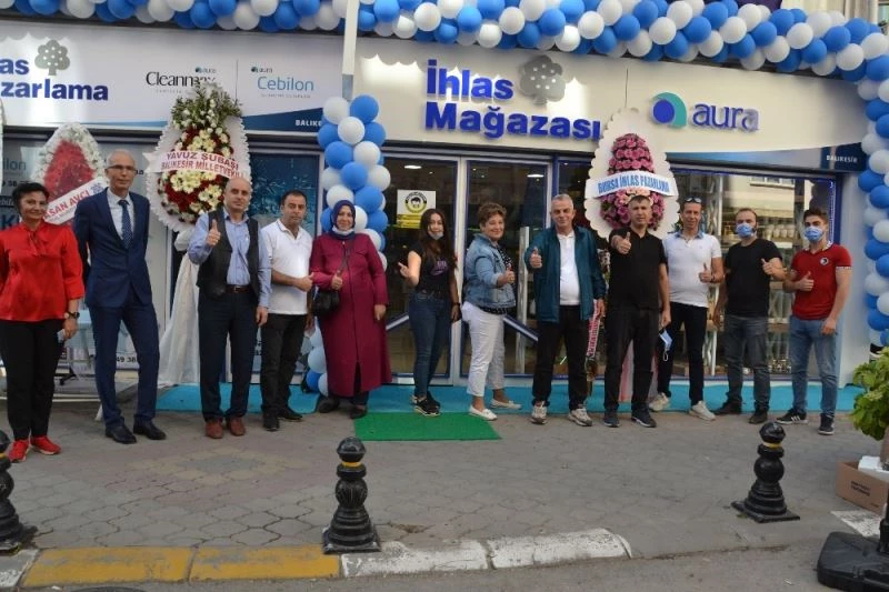 Balıkesir’de İhlas Mağazası yenilenerek hizmete açıldı
