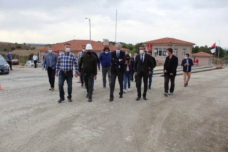 Günlük 250 ton çöpün depolandığı tesise Bakanlıktan inceleme
