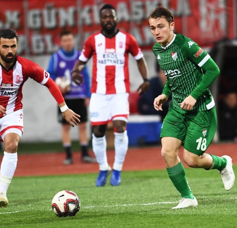 Bursaspor’un Balıkesirspor’a karşı evinde mağlubiyeti yok
