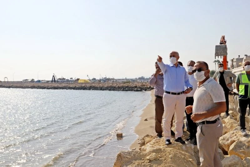 Gültak, Karaduvar’daki sahil düzenleme çalışmalarını inceledi
