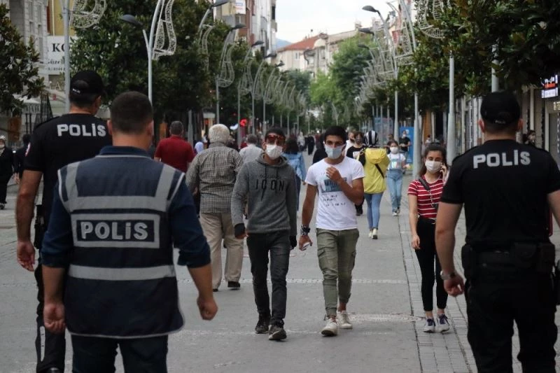 Sakarya’da maske takmama cezası artırıldı
