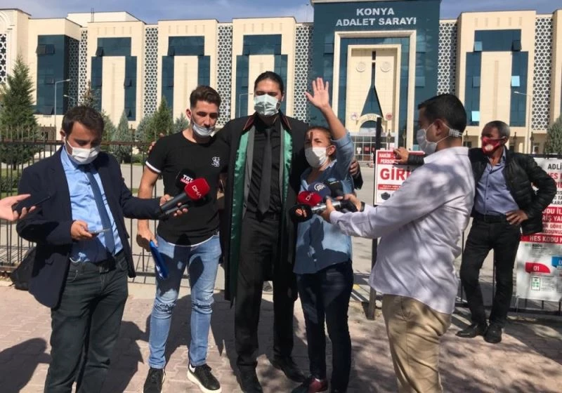 Öldürülen Özgür Duran’ın annesi: “Benim çocuğum sokak ortasında ölümü hak etmemişti”
