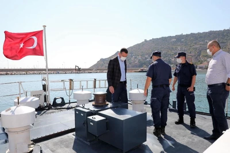 Kaymakam Ürkmezer sahil güvenlik personeliyle bira araya geldi
