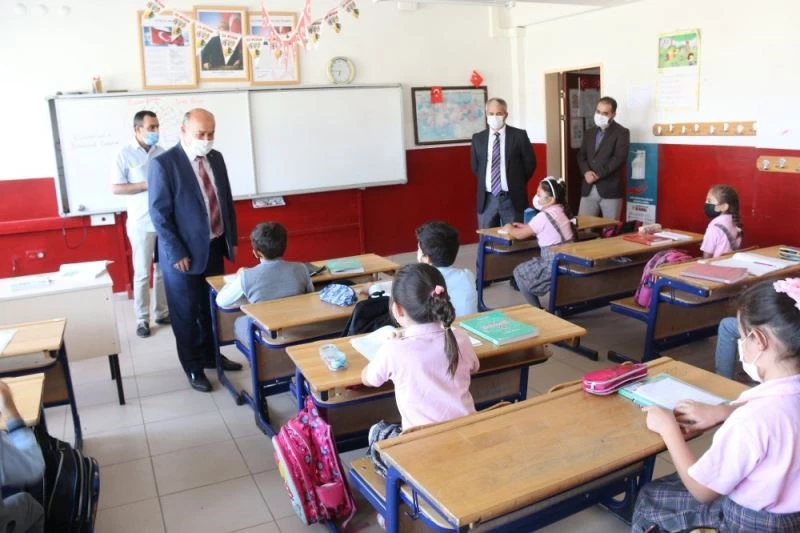 Müdür Başyiğit: “Doğaya sahip çıkmalıyız”
