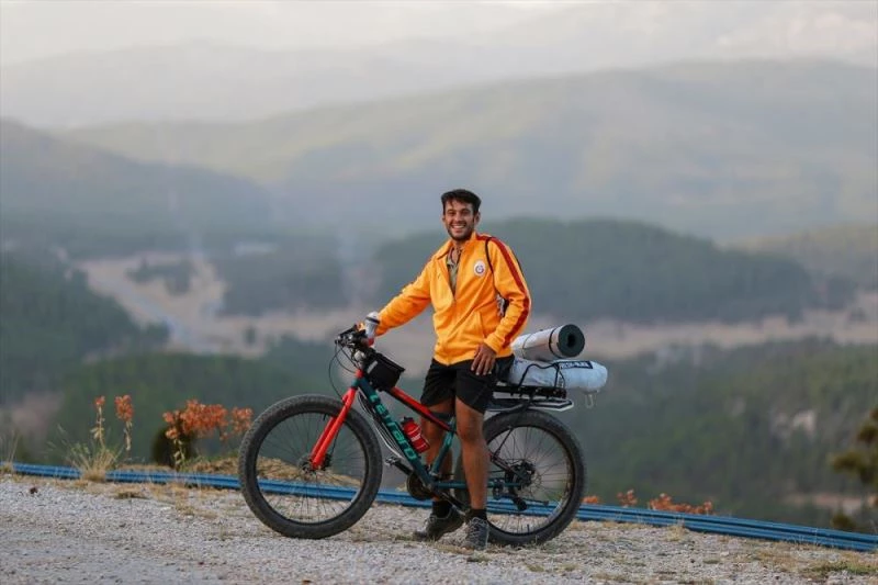 Salgın sürecinde kullandığı bisikletle fazla kilolarından kurtuldu