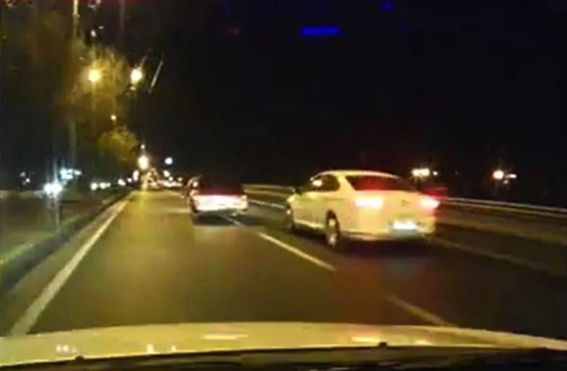 Trafik magandası araç kamerası tarafından böyle görüntülendi
