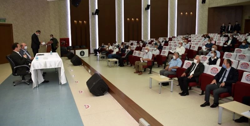 Selçuklu Belediyesi muhtarlar buluşmasına ev sahipliği yaptı
