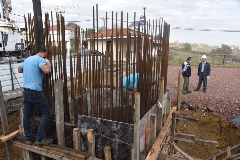 Tepebaşı Cami’nin minareleri yükseliyor
