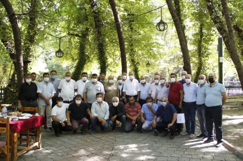 Başkan Uzundemir muhtarlarla bir araya geldi
