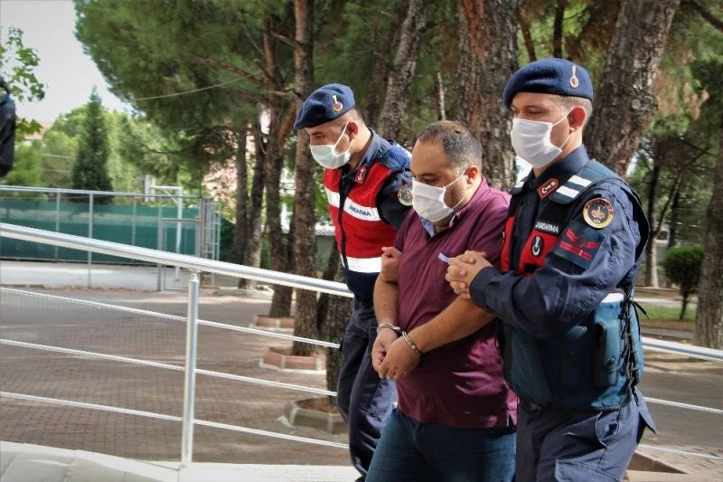 Buldan çetesinin 1 yıldır ormanda yaşayan lideri adliyeye sevk edildi
