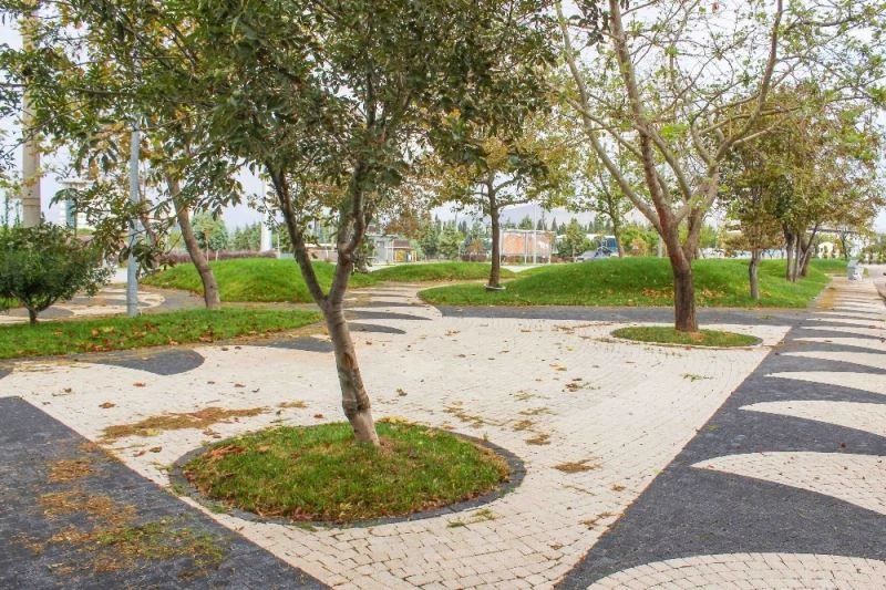 Karacabey Canbalı camii çevresi güzelleşti
