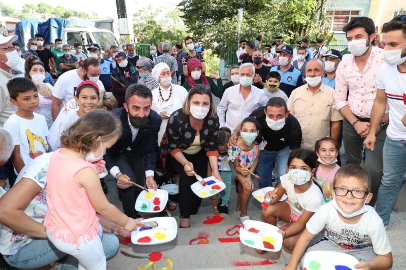 İzmit Belediyesi’nden Gültepe’de ‘gül kokulu’ festival
