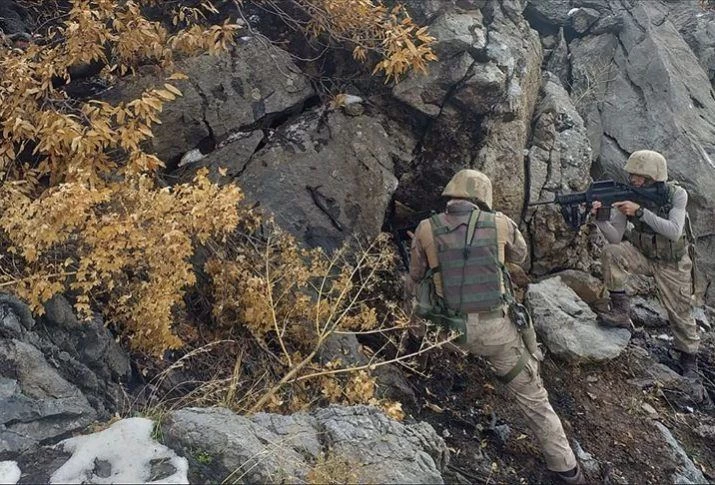 AMANOSLARDAKİ OPERASYONDA 2 PKK