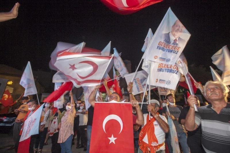 KKTC’nin yeni Cumhurbaşkanı Ersin Tatar’dan zafer konuşması
