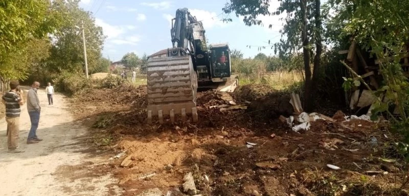 Nalbantoğlu Mahallesi’ne yeni yol yapılıyor
