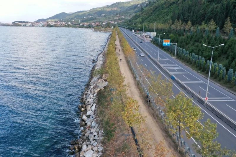 altınkemer ulaşlı arası sahil düzenlemesine başlandı
