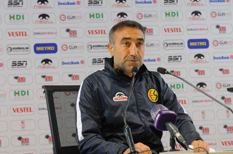 Fahrettin Sayhan: “Hocamız ve ekip olarak bir karakter oluşturmaya çalışıyoruz”
