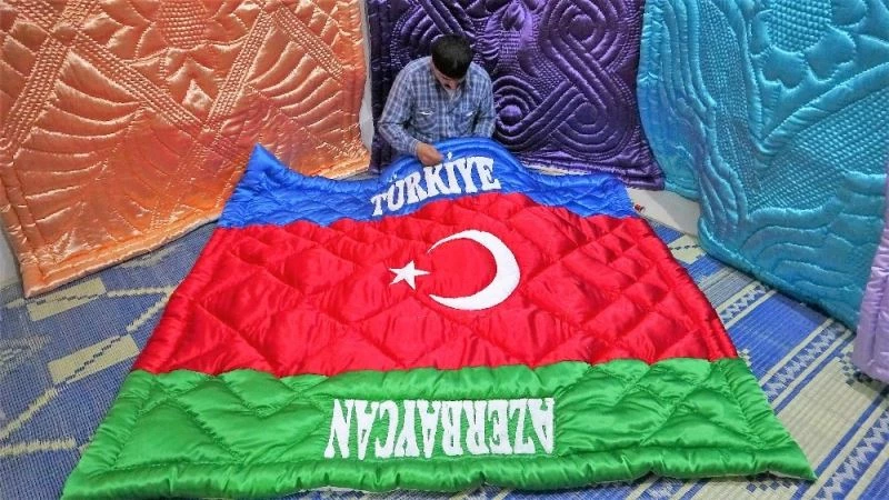 Türkiye Azerbaycan dostluğunu yorgana işledi
