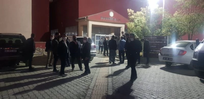 AK Parti Hakkari İl Başkanı Emrullah Gür hastaneye kaldırıldı
