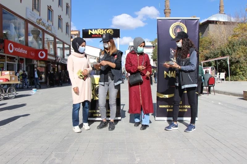 Ağrı’da anneler uyuşturucu ve madde bağımlılığına karşı bilgilendirildi
