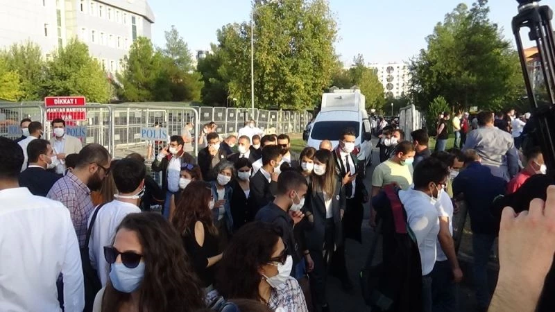 Tahir Elçi davası, reddi hakim talebinin görüşülmesi için ertelendi
