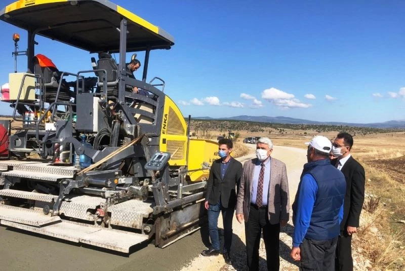 Başkan Yılmaz: “Yol çalışmalarında yüksek standardı yakalayacağız”
