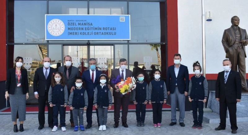 Kaymakam Çaykara MER Kolejinde incelemelerde bulundu
