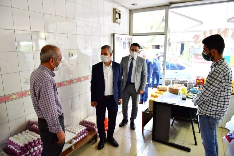 Çınar, işyerlerinde incelemelerde bulundu
