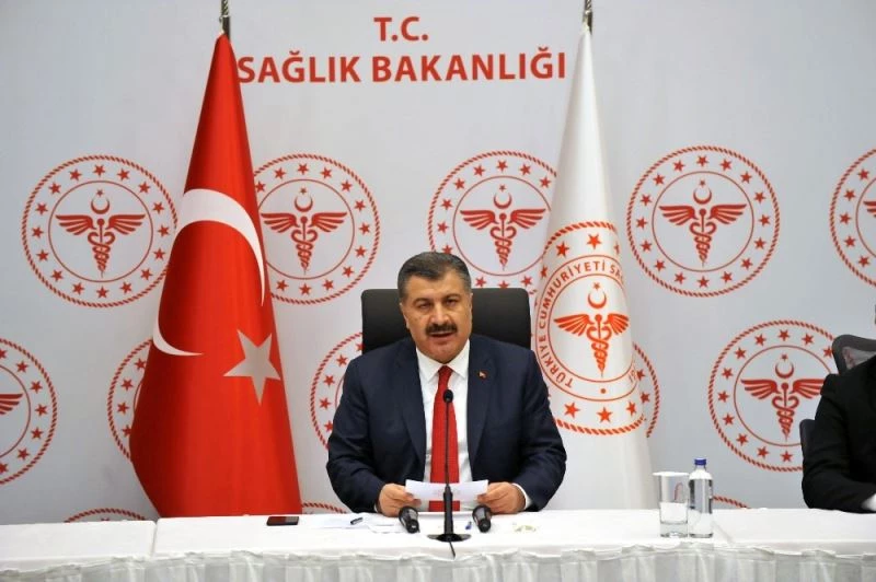 Sağlık Bakanı Koca, grip aşının kimlere yapılacağını açıkladı
