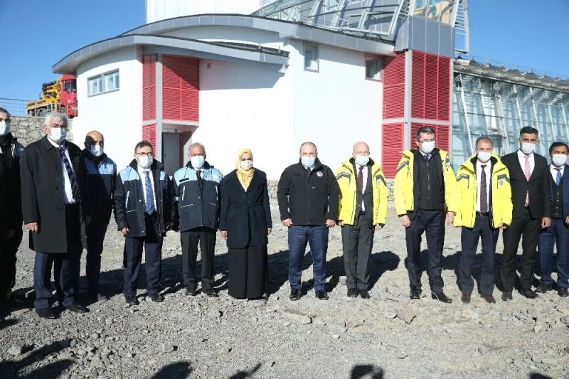 Sanayi ve Teknoloji Bakanı Varank: 